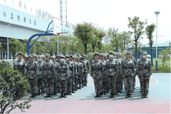 不良行为纠正学校解析亲子沟通暴力的根源