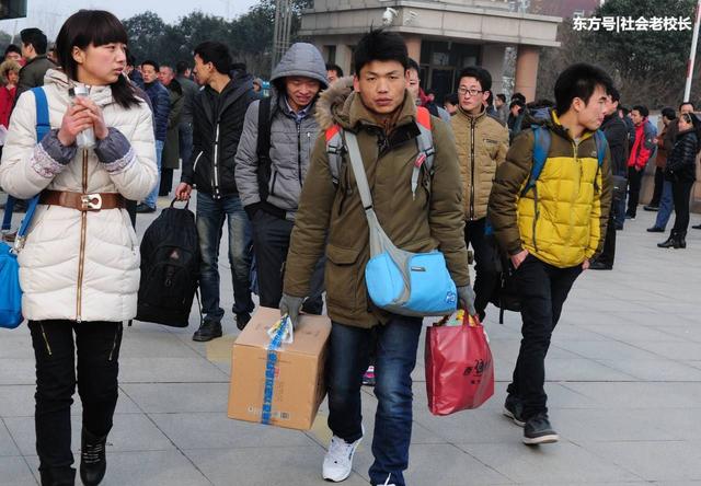 初中毕业如何选择学校(初中毕业如何选择学校学什么技能方便出来就能找到工作)(图6)