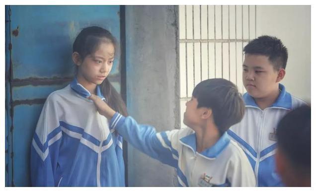 孩子在学校惹事怎么办(8岁孩子在学校总惹事)(图2)