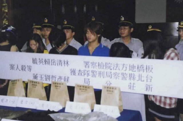 孩子为什么会打父母(孩子动手打父母原因)(图1)