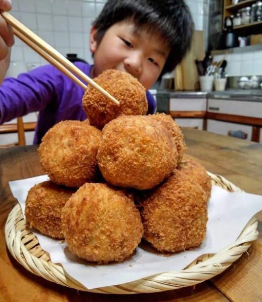 孩子自私冷漠不懂感恩(孩子自私冷漠不懂感恩说说)(图1)
